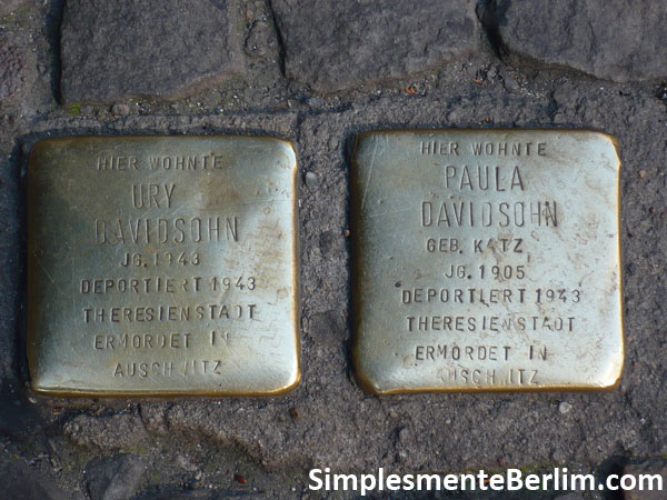 Stolperstein (Pedras do Tropeço) Pedras do Tropeço - Hackesche Höfe