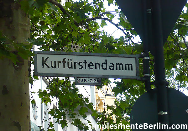 Kurfürstendamm Avenida Kudamm em Berlim