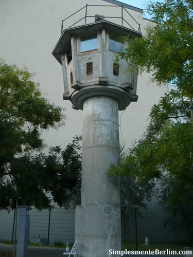 DDR-Wachturm (Torre de Vigilância do Muro de Berlim)