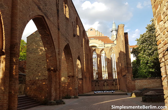 As Marcas da Segunda Guerra Mundial em Berlim - Ruínas da Klosterkirche