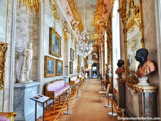 Salas do Palácio Sanssouci Salas do Palácio Sanssouci