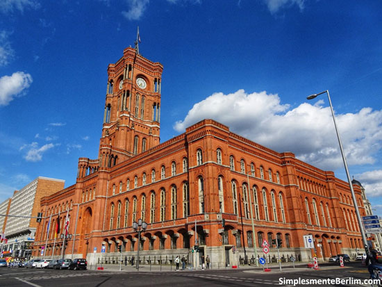 Rotes Rathaus - Prefeitura de Berlim Rotes Rathaus - Prefeitura de Berlim