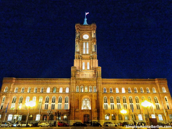 Rotes Rathaus - Prefeitura de Berlim Rotes Rathaus - Prefeitura de Berlim