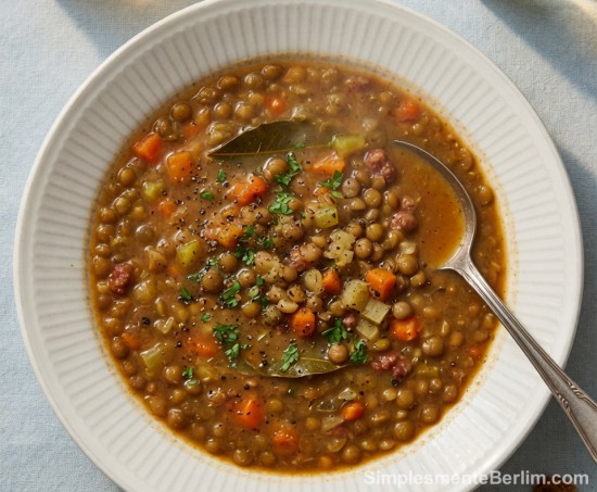 Sopa de lentilhas Sopa de lentilhas