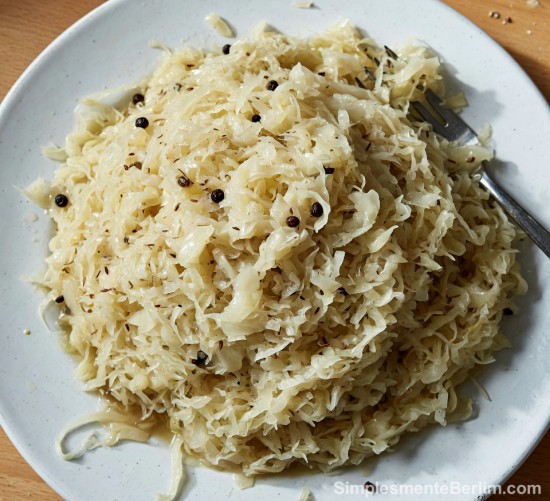Sauerkraut (chucrute) Sauerkraut (chucrute)